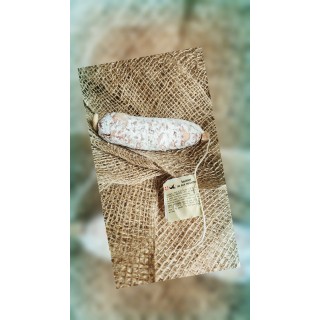 noix saucissons noisettes terre ecureuil foret bois orange ecorces herbe apero adultes enfans montagne