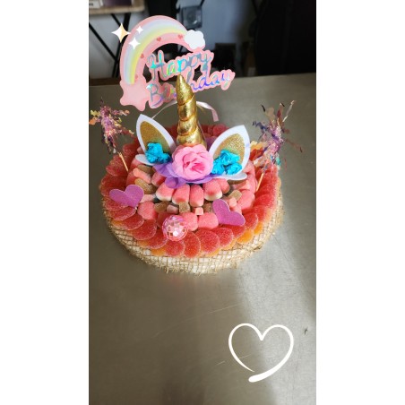 gateau bonbons licorne anniversaire fete enfants bébé adultes barbecue gender haribo