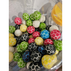 chewing-gum coloration balle foot couleur terrain anniversaire enfants adultes