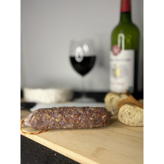 noix saucissons noisettes terre ecureuil foret bois orange ecorces herbe apero adultes enfans montagne